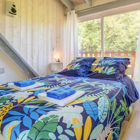 Holiday home Amazing In Et Born With Kitchen Blis-et-Born